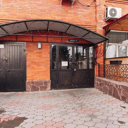 Апартаменты Люкс рядом с рекой Иртыш Павлодар Екстер'єр фото